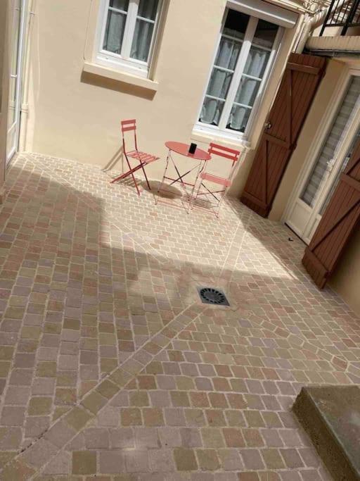 Apartamento Le Cocon Balneo Sens Exterior foto